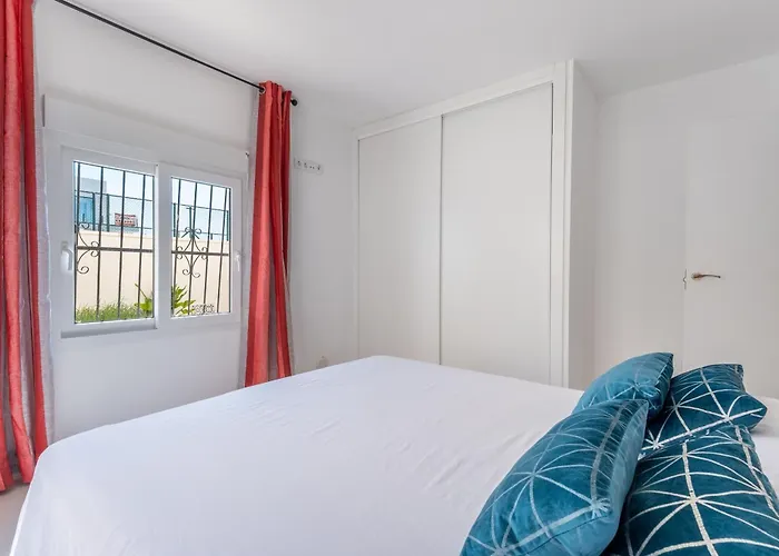 Calas Jardín E Сasa de vacaciones *